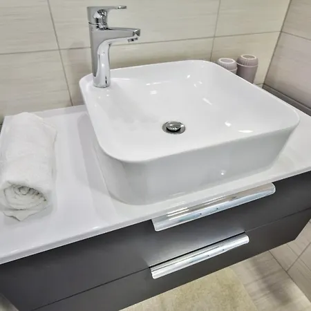 Daire Apartman Sandra *
